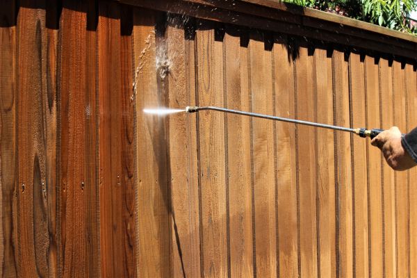 Fence Cleaning in Binghamton