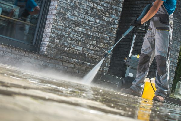 Storefront Pressure Washing in Binghamton