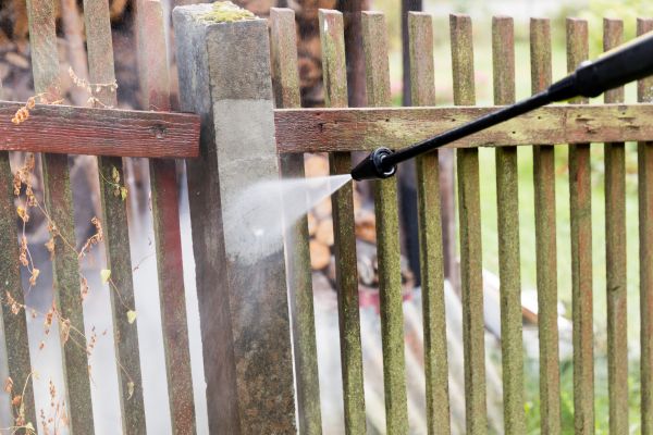 Fence Dirt Removal in Binghamton