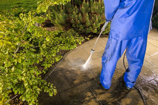 Cost of Hardscape Cleaning in Binghamton