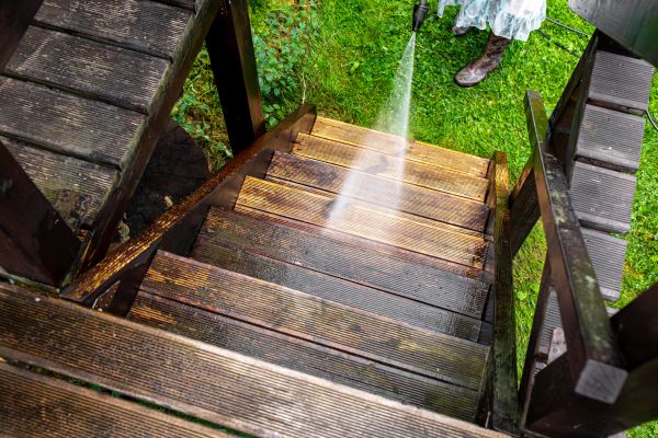 Wood Power Washing in Binghamton